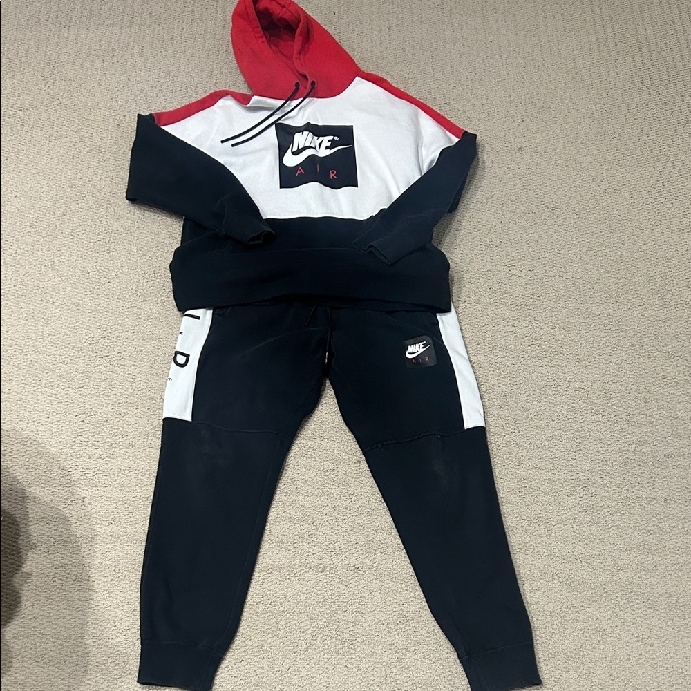 Nike Red, Black, and White Jogger Set size Large